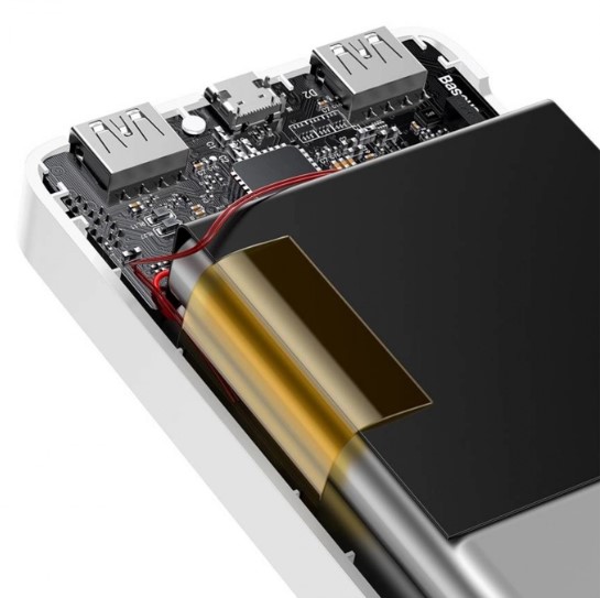 Универсальная мобильная батарея Baseus Bipow Digital Display Power Bank 20000mAh 15W White Фото Универсальная мобильная батарея Baseus Bipow Digital Display Power Bank 20000mAh 15W White